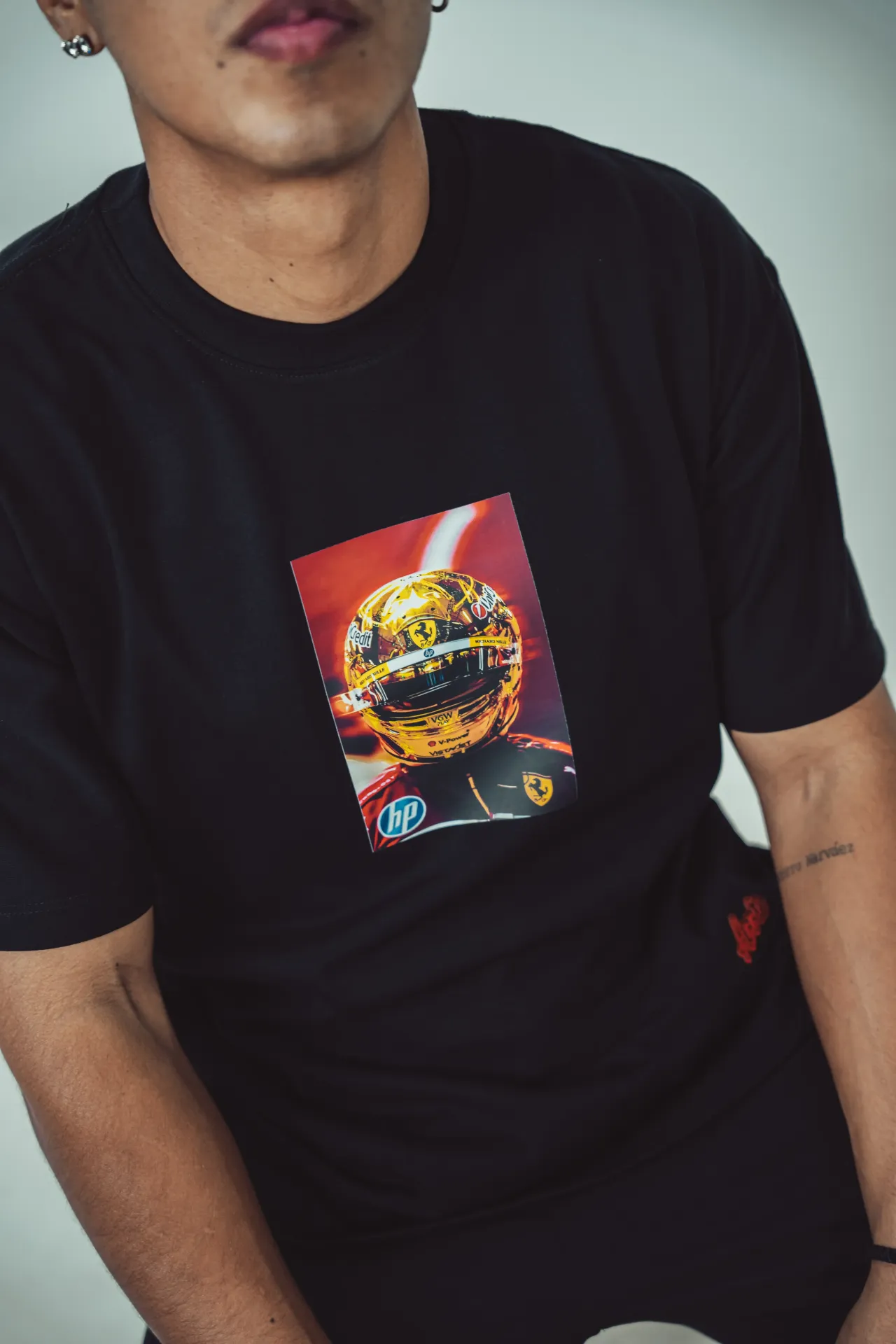 Camiseta Arrie Edición Racing – “Golden Driver”